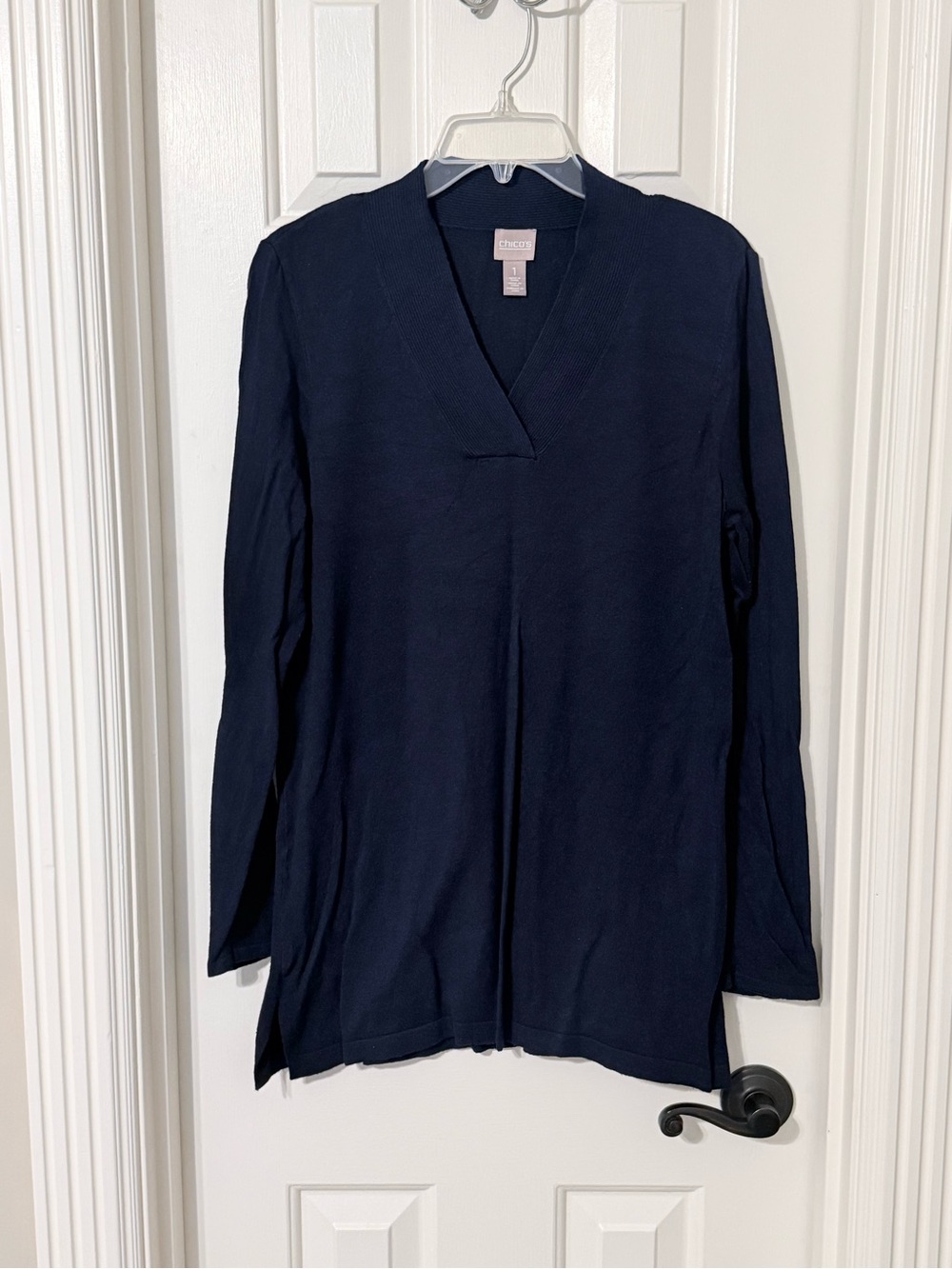 Chico's Navy V-Neck Long Sleeve Tunic